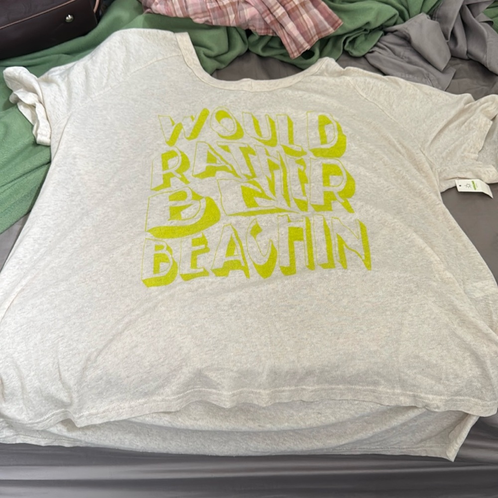NWT offline by American eagle tee